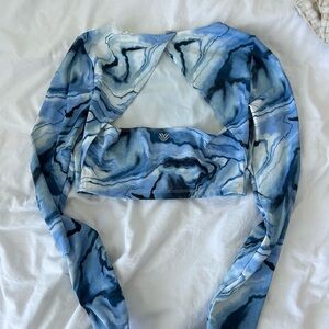 Long sleeve top